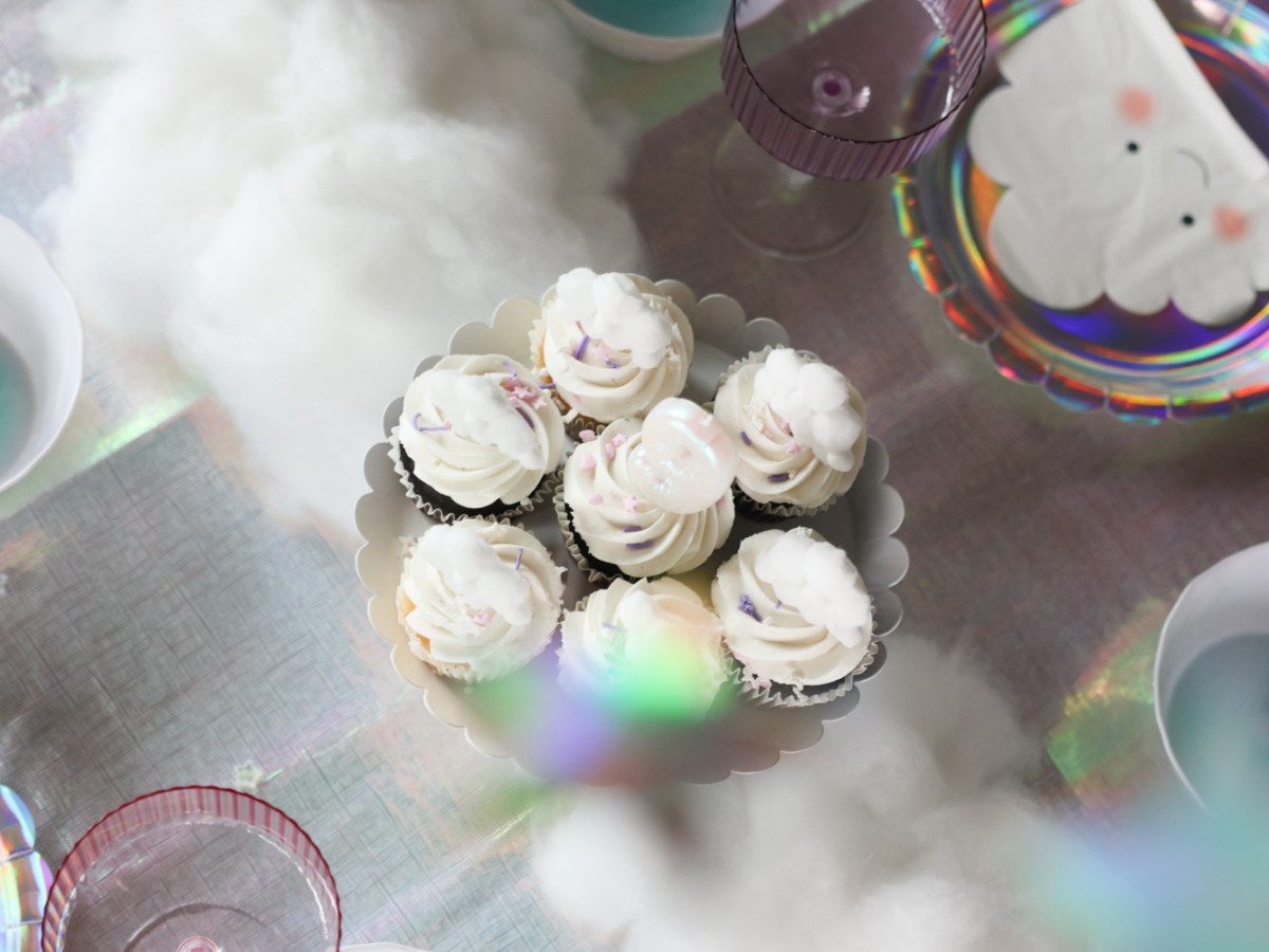 Kyndra’s Cloud 9&nbsp;Party